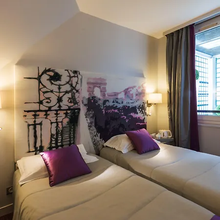 Harvey 3* Paris