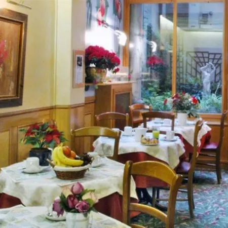 Hotel Harvey 3*