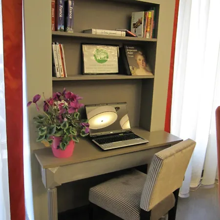 Hotel Harvey 3*