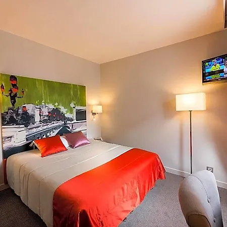 Harvey 3* Paris