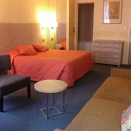 Hotel Harvey 3*